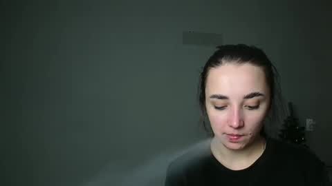 Olivia online show from February 10, 2026, 9:08 pm