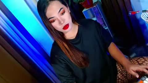 Snapshot of olivia_the_temptress27 chatting on September 28, 2025, 4:01 pm Miss OLIVIA online show from September 28, 2025, 4:01 pm