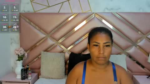 Snapshot of oliviaburningmilf chatting on June 5, 2026, 11:38 am Olivia Burning online show from June 5, 2026, 11:38 am