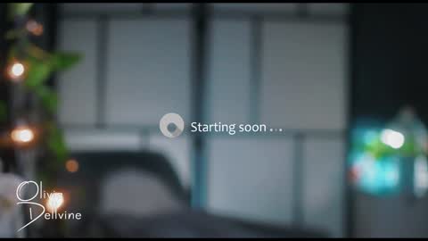 Snapshot of oliviadellvine chatting on February 6, 2025, 1:38 am Olivia online show from February 6, 2025, 1:38 am