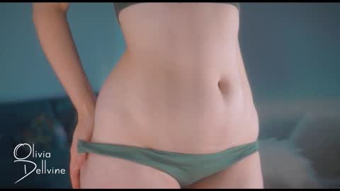 Olivia online show from November 11, 2025, 1:27 am