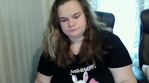 OliviaErmesx online show from October 3, 2025, 8:44 am