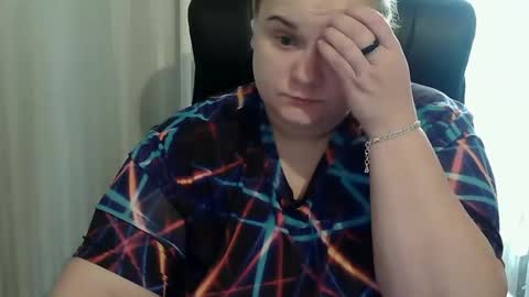 OliviaErmesx online show from October 13, 2025, 6:24 am