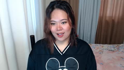 olivia hollywood online show from March 3, 2025, 5:53 am