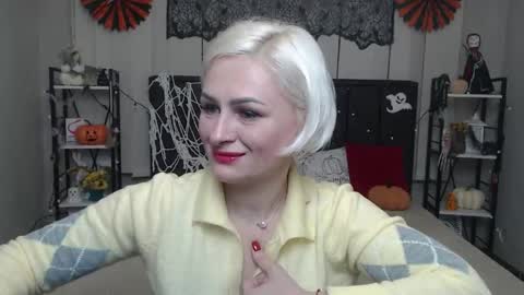 OliviaHorst online show from November 1, 2025, 6:21 pm