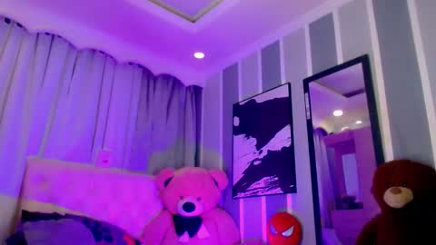 oliviahot01 online show from May 31, 2026, 1:47 am