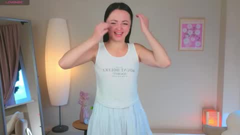 Olivia online show from September 13, 2025, 7:19 am