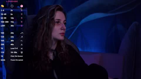 Liv online show from November 7, 2025, 2:33 am