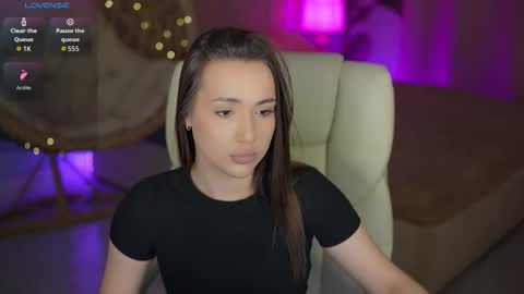 Olivia online show from March 12, 2026, 1:50 pm