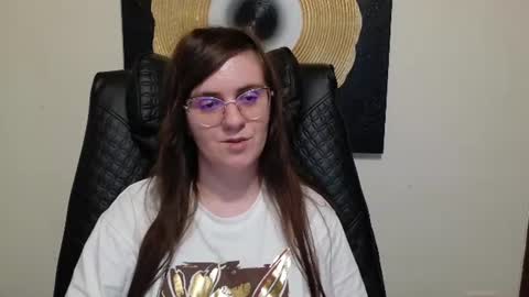 Snapshot of oliviasager chatting on July 2, 2026, 9:10 pm Mistress Olivia online show from July 2, 2026, 9:10 pm