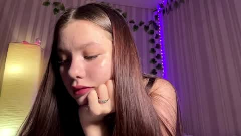 Snapshot of olliewagatsuma chatting on May 14, 2026, 1:18 pm Emma online show from May 14, 2026, 1:18 pm