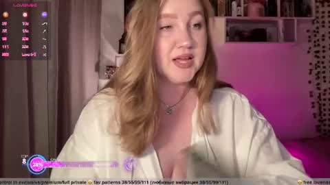 OllyDoll online show from July 25, 2026, 7:33 pm