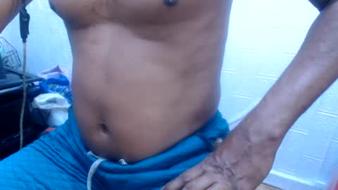 Snapshot of oly10022020 chatting on June 18, 2026, 11:58 am OlySantos online show from June 18, 2026, 11:58 am