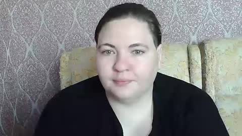 OlyaAndNetty online show from June 18, 2026, 5:51 am