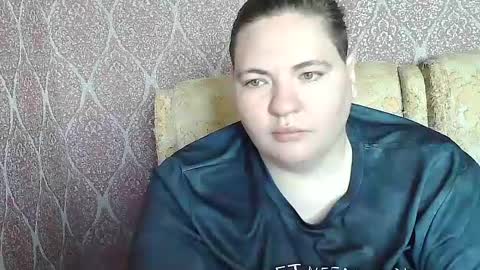 OlyaAndNetty online show from June 21, 2026, 7:11 am
