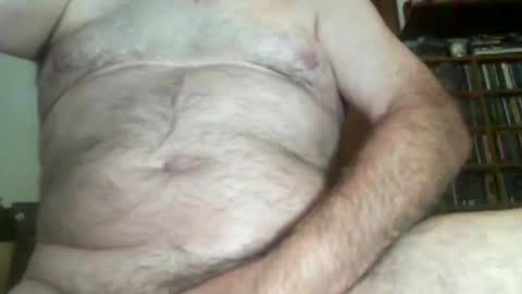 omahgonzz online show from April 7, 2026, 11:04 pm