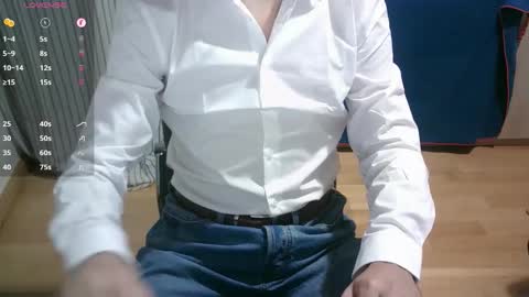 Snapshot of omar87ram chatting on October 18, 2025, 9:10 am Omar online show from October 18, 2025, 9:10 am