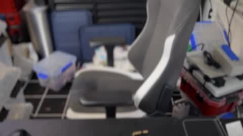 omarrblaque online show from December 1, 2025, 7:52 pm