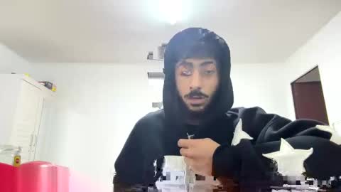 omarsami998 online show from January 20, 2025, 5:27 pm