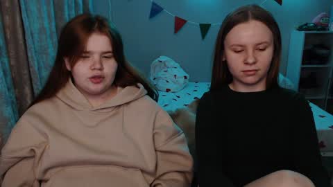 Snapshot of omellyoo chatting on December 30, 2024, 4:51 pm MellY online show from December 30, 2024, 4:51 pm