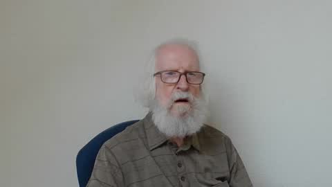 Snapshot of onanister chatting on September 26, 2025, 1:37 pm Somewhere over the rainbow online show from September 26, 2025, 1:37 pm