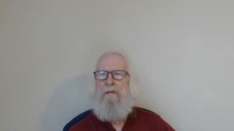 Snapshot of onanister chatting on October 25, 2025, 6:43 am Somewhere over the rainbow online show from October 25, 2025, 6:43 am