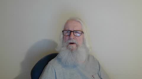 Somewhere over the rainbow online show from March 6, 2026, 9:22 pm