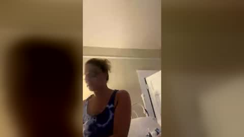 onaswims online show from July 8, 2026, 10:09 am