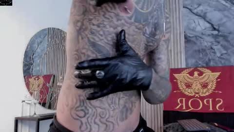     ... online show from October 10, 2025, 7:24 pm