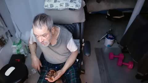 Snapshot of ondoko1234 chatting on February 28, 2026, 2:01 am ondoko1234 online show from February 28, 2026, 2:01 am