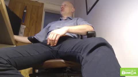 Snapshot of one_balled_wonder chatting on February 26, 2026, 5:23 pm one balled wonder online show from February 26, 2026, 5:23 pm