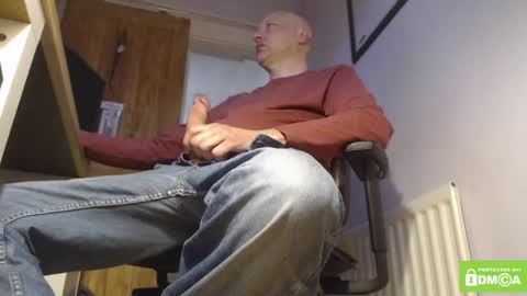 one balled wonder online show from May 21, 2026, 5:58 am