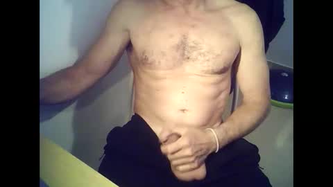 Snapshot of oneeedge chatting on February 26, 2025, 7:42 am Edge online show from February 26, 2025, 7:42 am