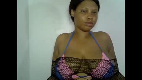 oneofdbestchubbygaloncb online show from April 29, 2026, 3:54 am