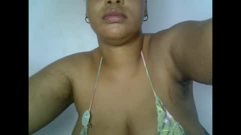 oneofdbestchubbygaloncb online show from May 11, 2026, 4:04 pm