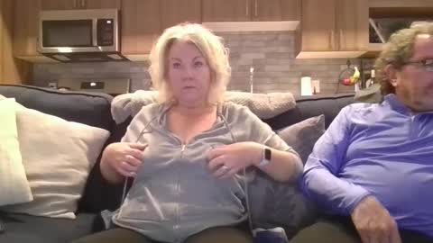 couple mature milf bigboobs curvy mommydaddy online show from January 14, 2025, 10:44 pm