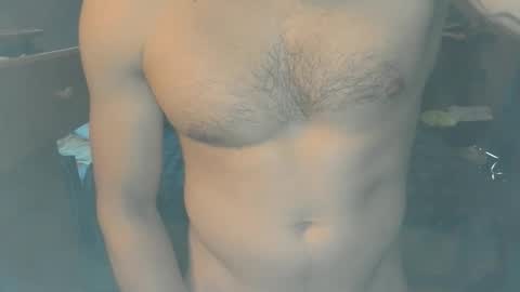 onerknees online show from November 26, 2025, 12:33 am