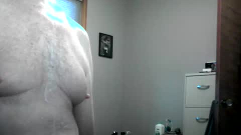 Snapshot of oneyedjackin chatting on October 26, 2025, 12:33 pm oneyedjackin online show from October 26, 2025, 12:33 pm