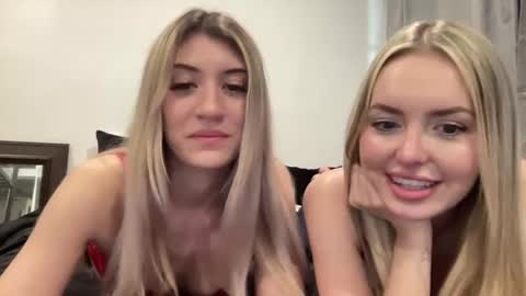 Snapshot of onicasummer chatting on February 25, 2025, 1:30 am Onica Summer online show from February 25, 2025, 1:30 am