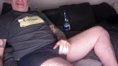 onkel90 online show from September 29, 2025, 8:13 pm