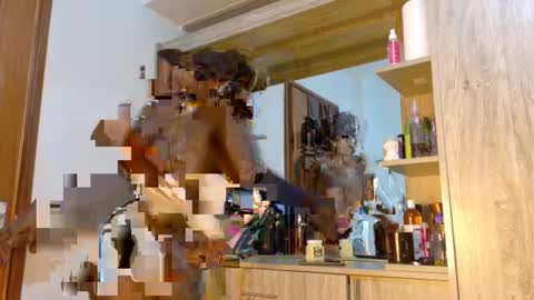 Snapshot of online_bestie chatting on December 22, 2024, 9:55 am Bestie online show from December 22, 2024, 9:55 am