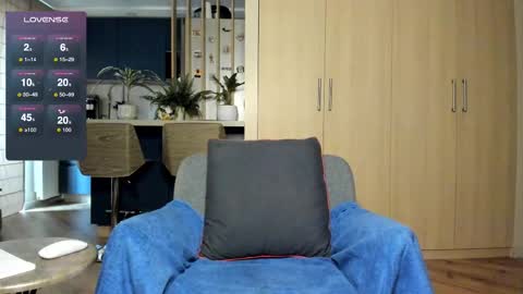 Alex S online show from September 20, 2025, 8:48 am