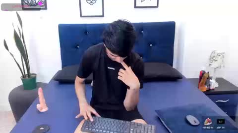 Snapshot of onlyjos_ chatting on September 11, 2025, 8:42 pm Josh - Schedule 1400 - 2200 online show from September 11, 2025, 8:42 pm