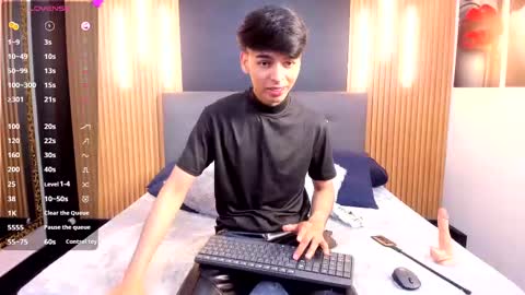 Snapshot of onlyjos_ chatting on October 27, 2025, 7:51 pm Josh - Schedule 1400 - 2200 online show from October 27, 2025, 7:51 pm