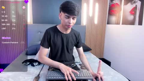 Snapshot of onlyjos_ chatting on October 30, 2025, 1:23 pm Josh - Schedule 1400 - 2200 online show from October 30, 2025, 1:23 pm