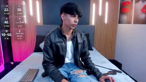 Snapshot of onlyjos_ chatting on January 8, 2026, 8:33 pm Josh - Schedule 1400 - 2200 online show from January 8, 2026, 8:33 pm