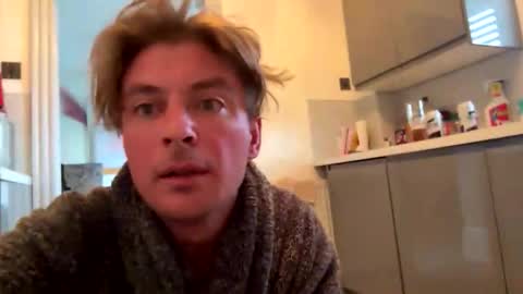 onlyloveyoutwice2016 online show from March 25, 2026, 8:20 am