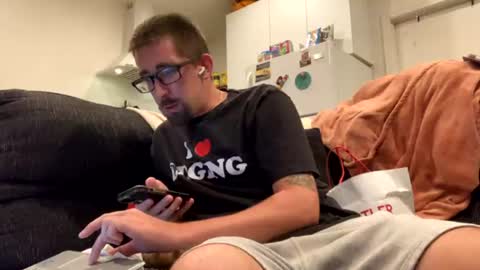 Snapshot of onthecumup69 chatting on July 19, 2026, 7:34 am onthecumup69 online show from July 19, 2026, 7:34 am