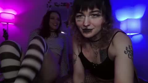 onyx_black666 online show from December 16, 2025, 6:40 am