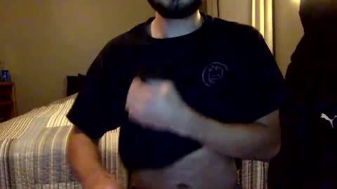Snapshot of oofthatstuff chatting on October 20, 2025, 1:17 am oofthatstuff online show from October 20, 2025, 1:17 am